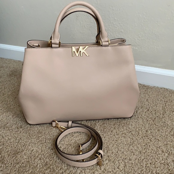 Michael kors - Picture 1 of 16